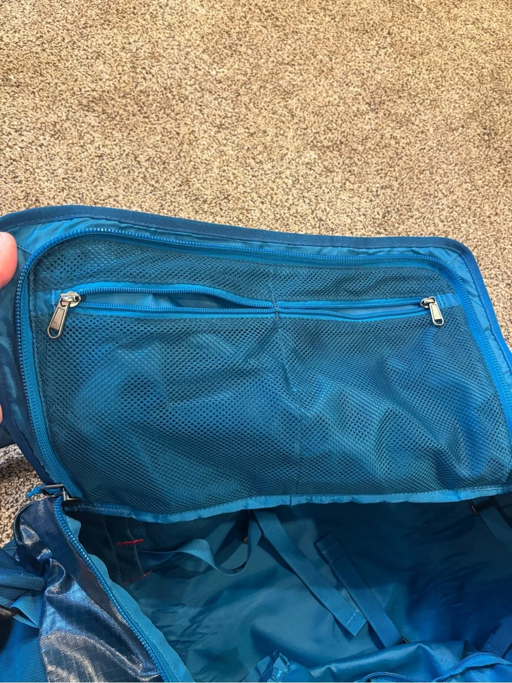 Patagonia Black Hole Duffel Bag 60L Blue Red “Big Sur” Discontinued Color Way